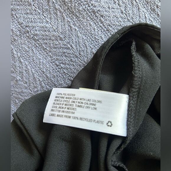 A new day romper - Picture 4 of 4